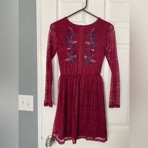Francesca’s new cranberry lace long sleeve mini dress XS